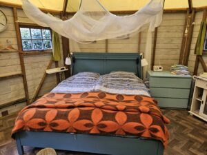 B&B (2)